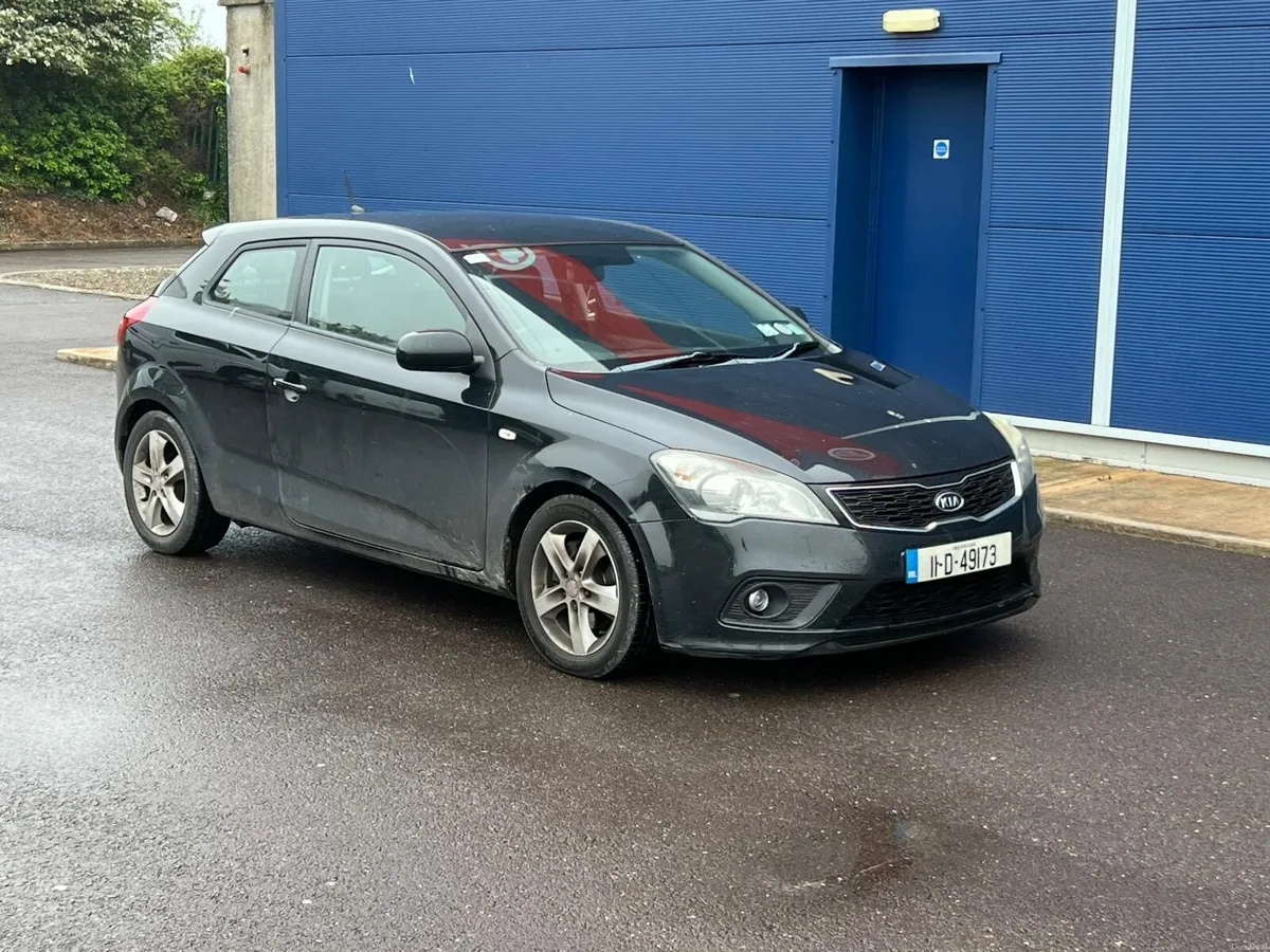 Kia Ceed - Image 2