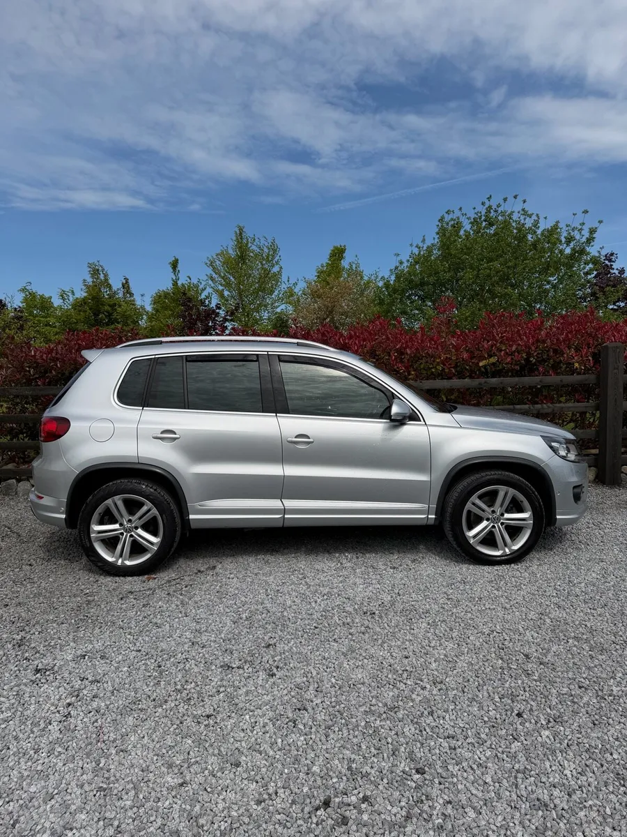 Volkswagen Tiguan R line - Image 3