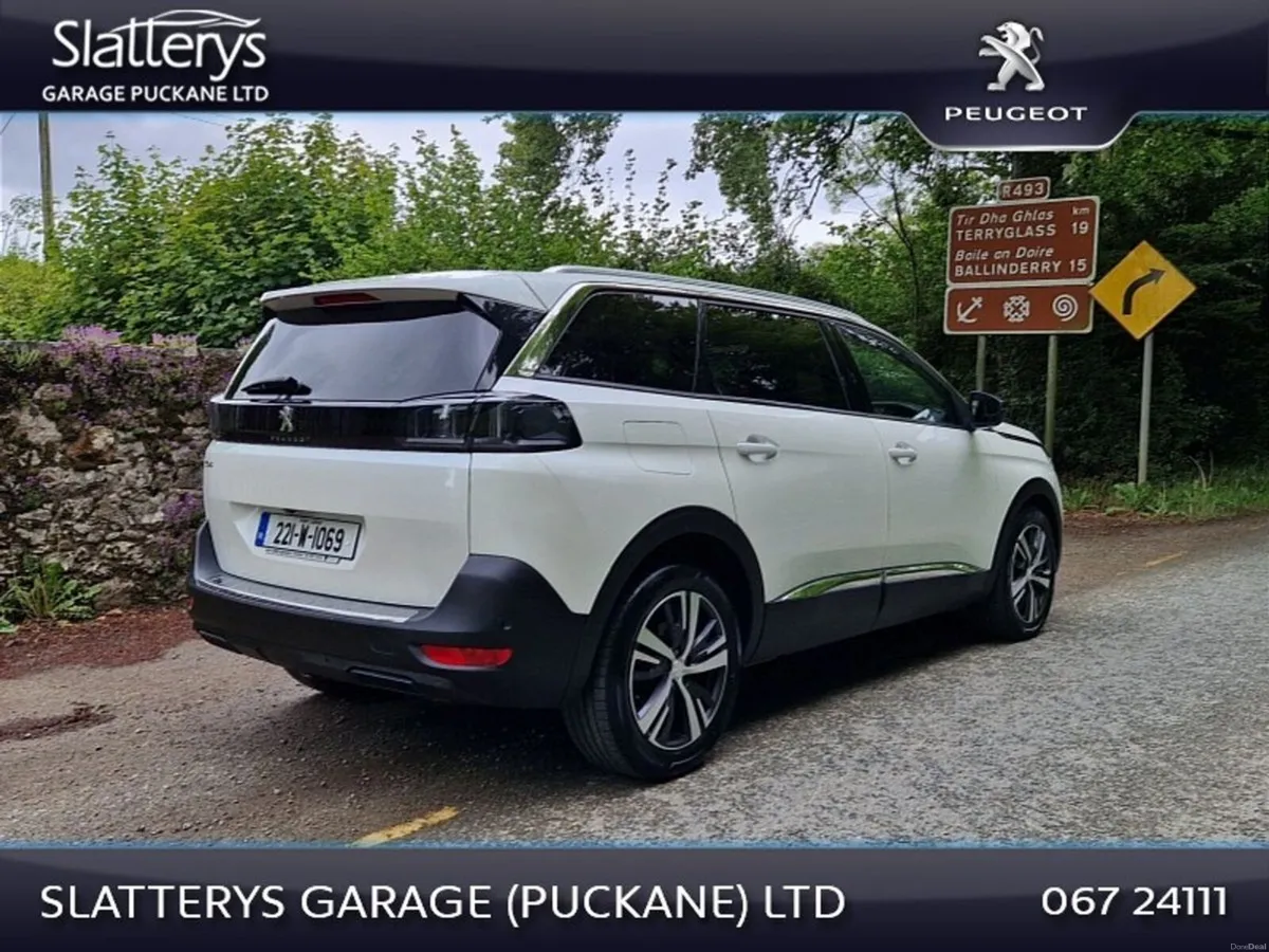 Peugeot 5008 1.5 BlueHDi 130bhp Allure Auto - Image 3