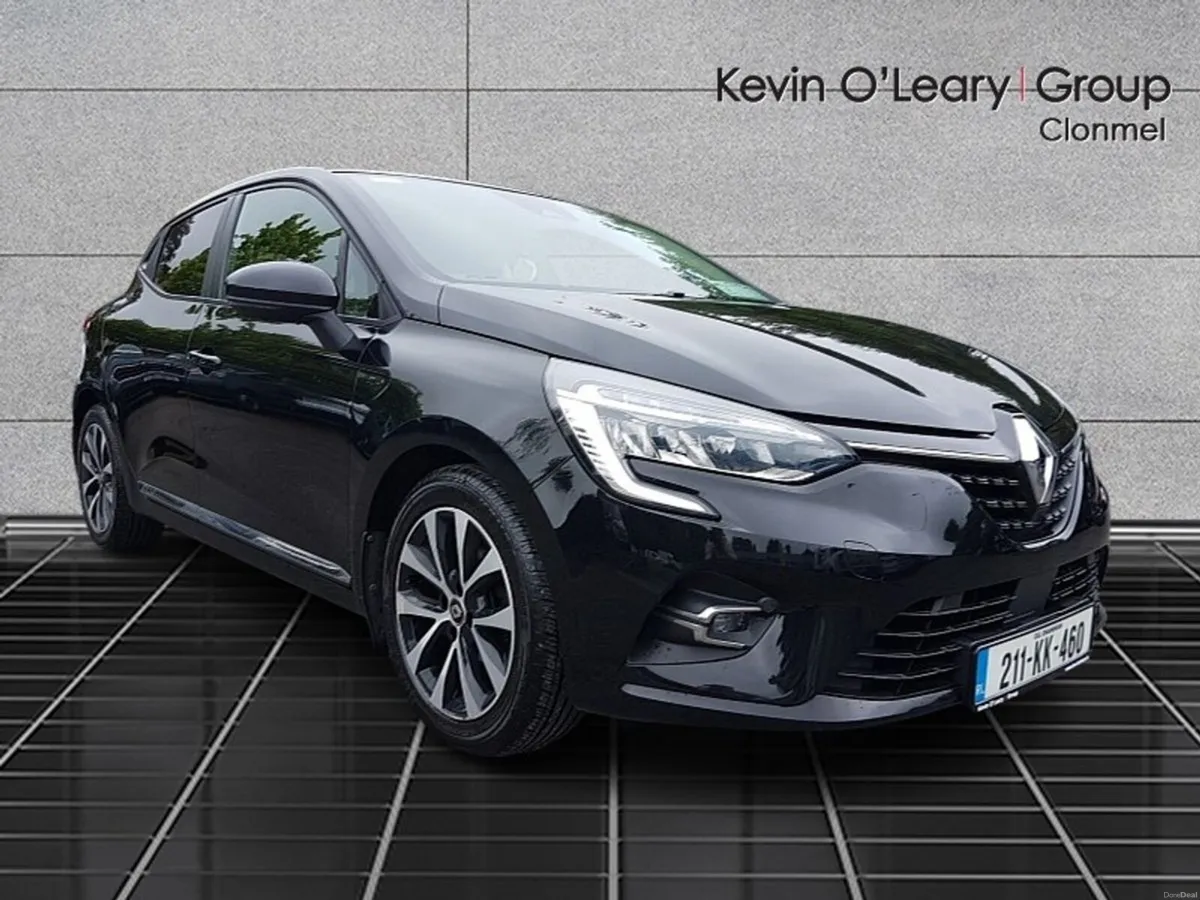 Renault Clio Iconic TCe 100 MY19 - Image 1