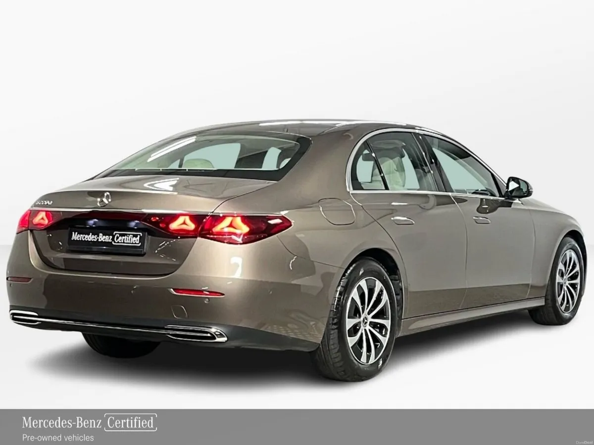 Mercedes-Benz E-Class 220d Avantgarde - 17 Inch Al - Image 3