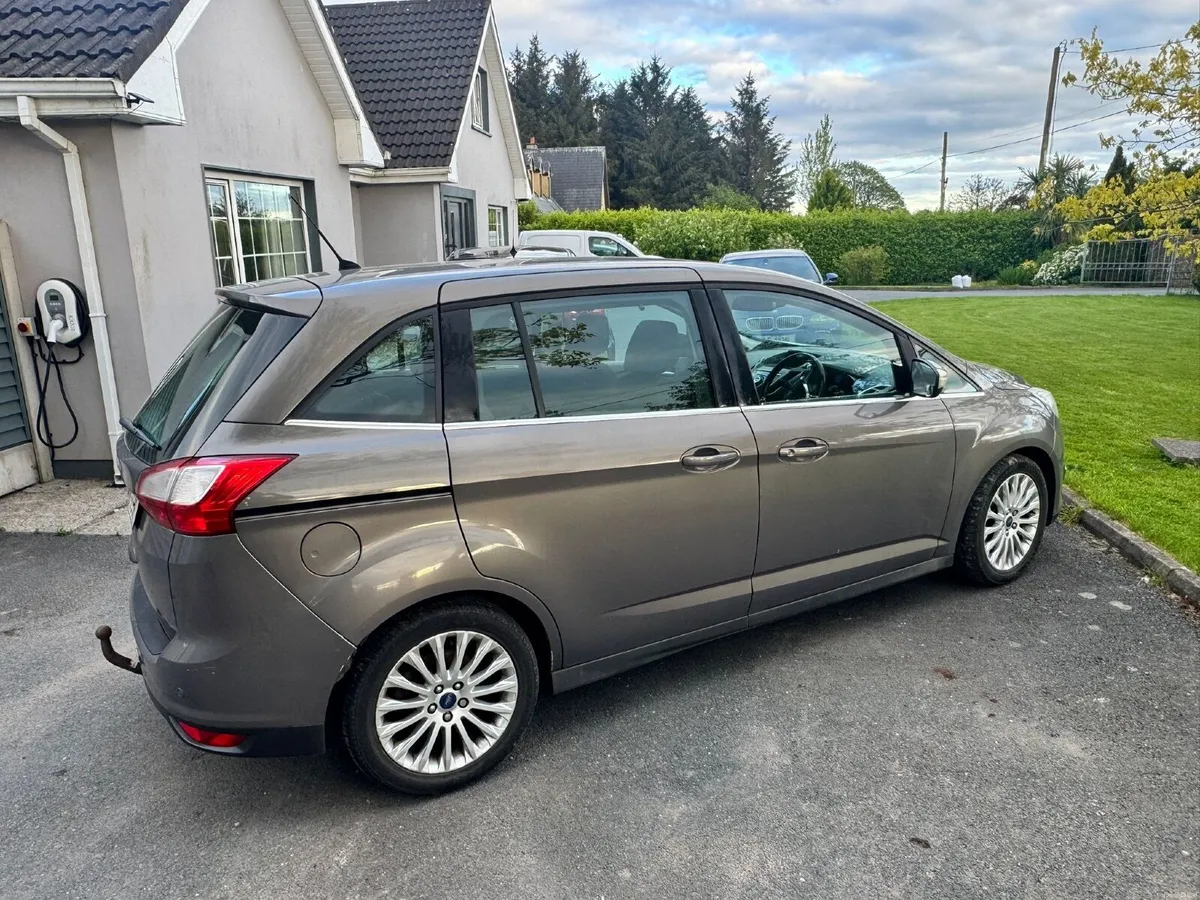 Ford Grand C-Max 2013 - Image 2