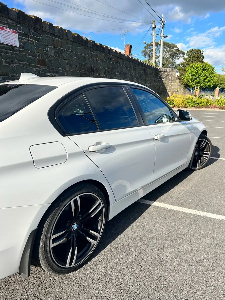BMW 320d f30 - Image 4