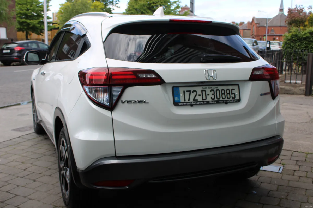2017 HONDA VEZEL - 1.5 - PETROL/HYBRID - AUTOMATIC - Image 4