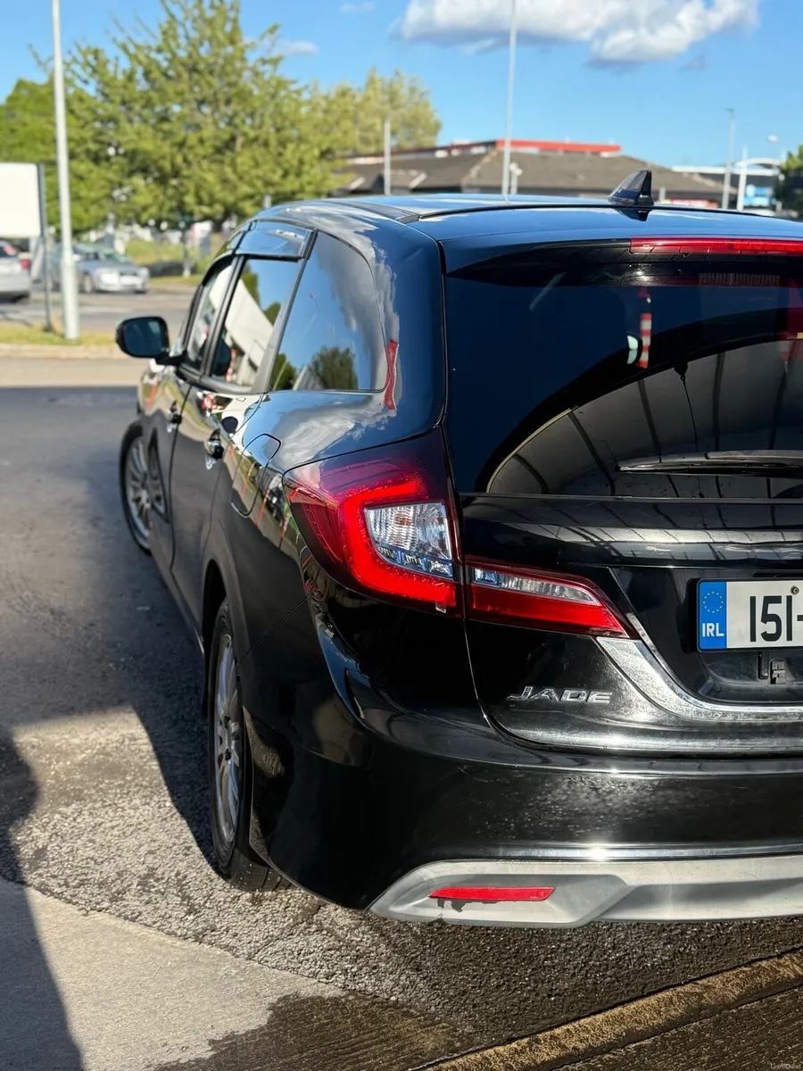 Honda Jade 2015 auto 6 SEATER - Image 3
