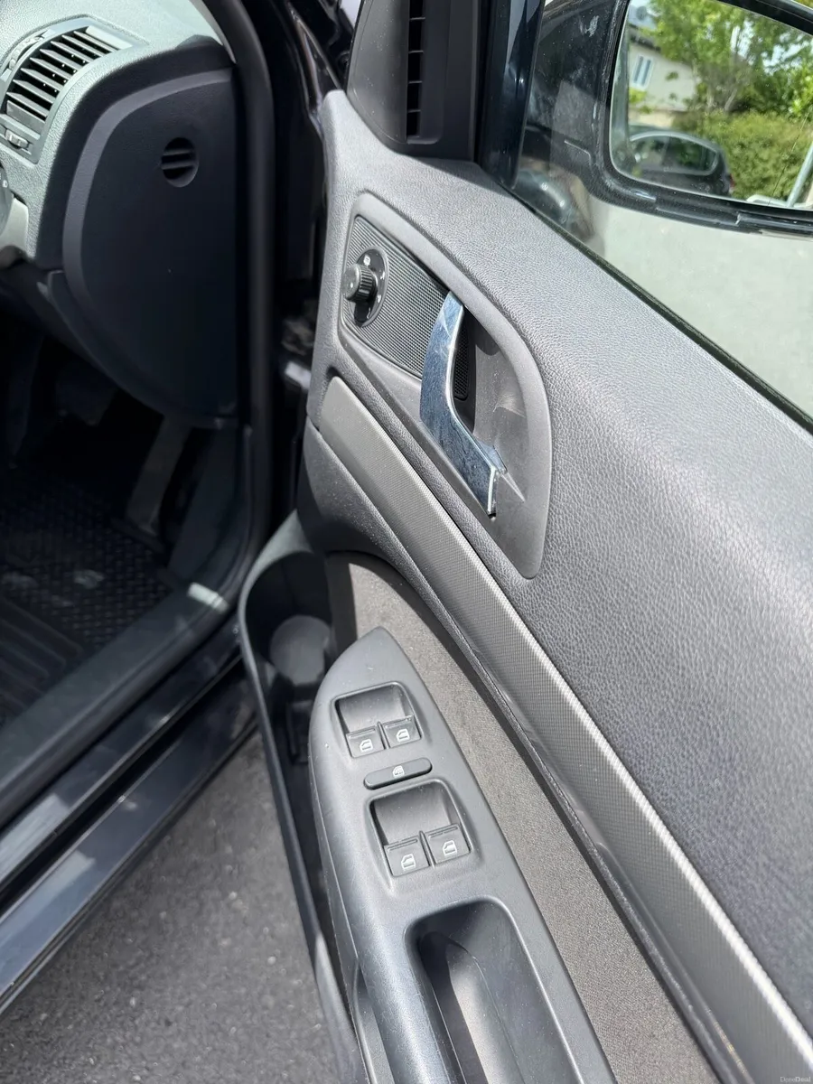 Skoda Octavia  Automatic + Tax 02.27 - Image 3