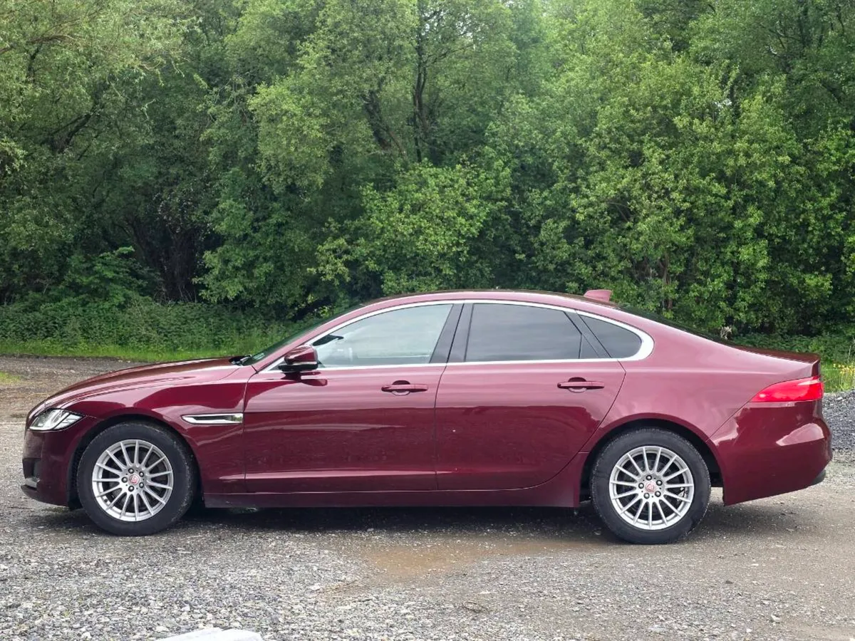 2016 Jag XF 2.0d Prestige auto / new timing chain - Image 3