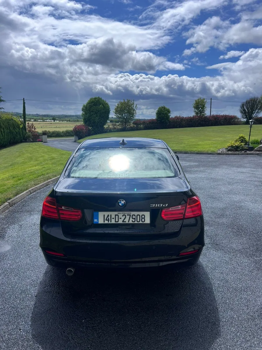 BMW 3-Series 2014 - Image 4