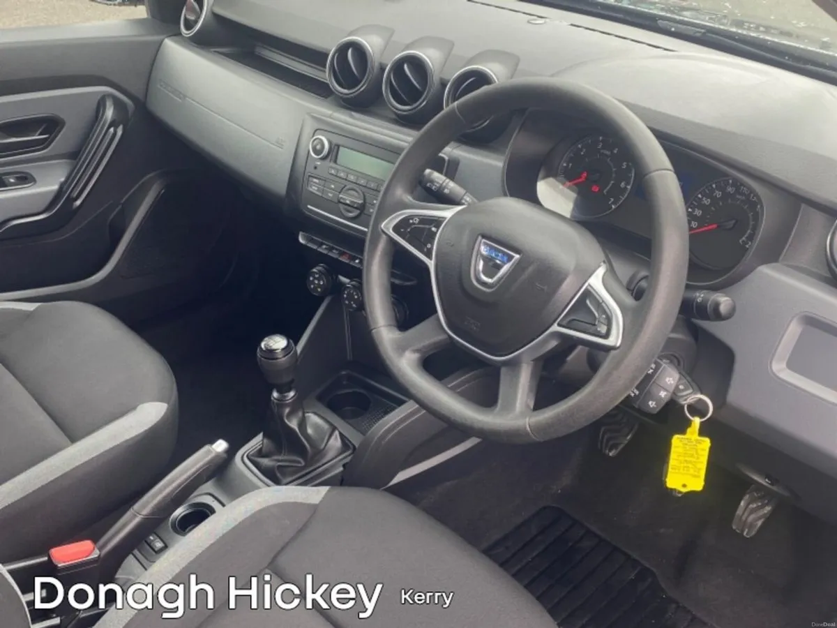 Dacia Duster 1.5 Blue dCi 115 Essential - Image 5