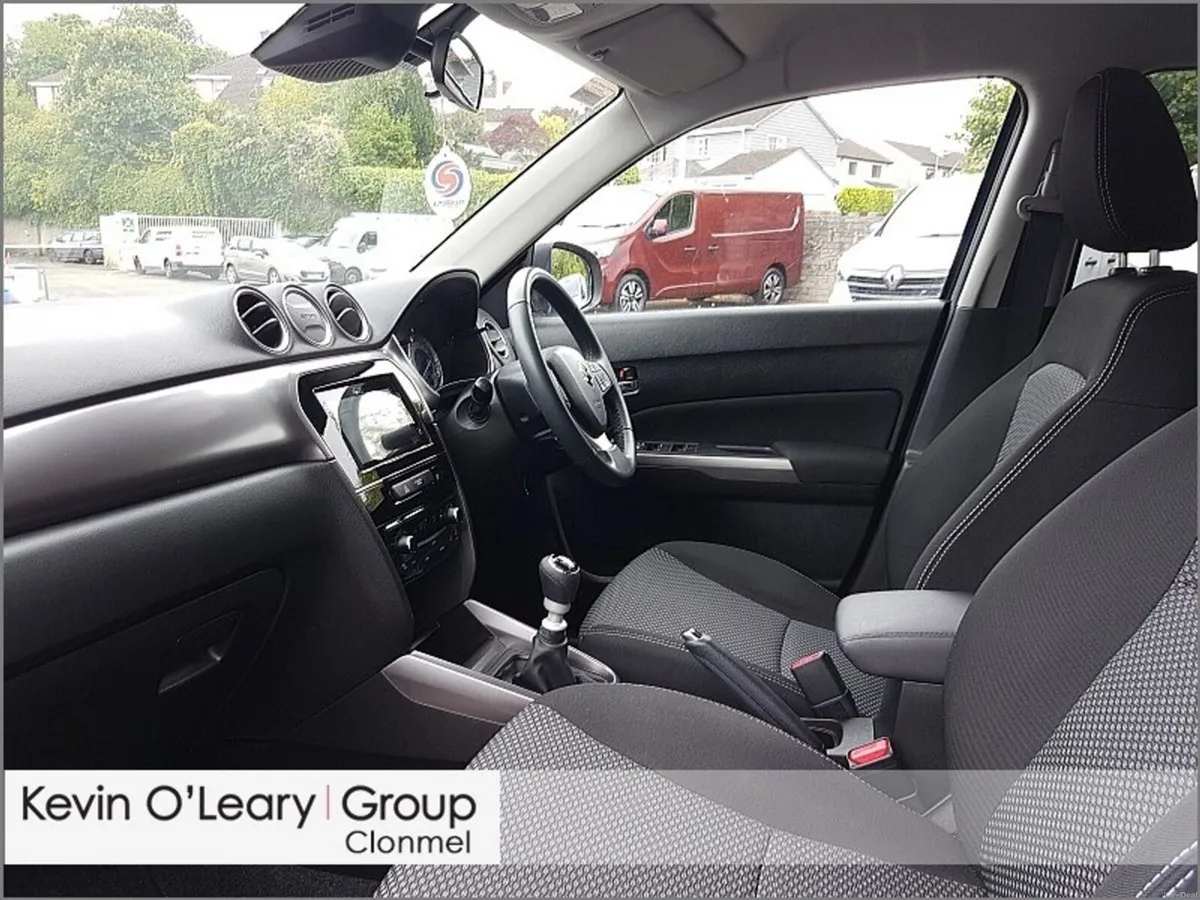 Suzuki Vitara 1.4 BOOSTERJET HYBRID SZ-T 5DR - Image 4