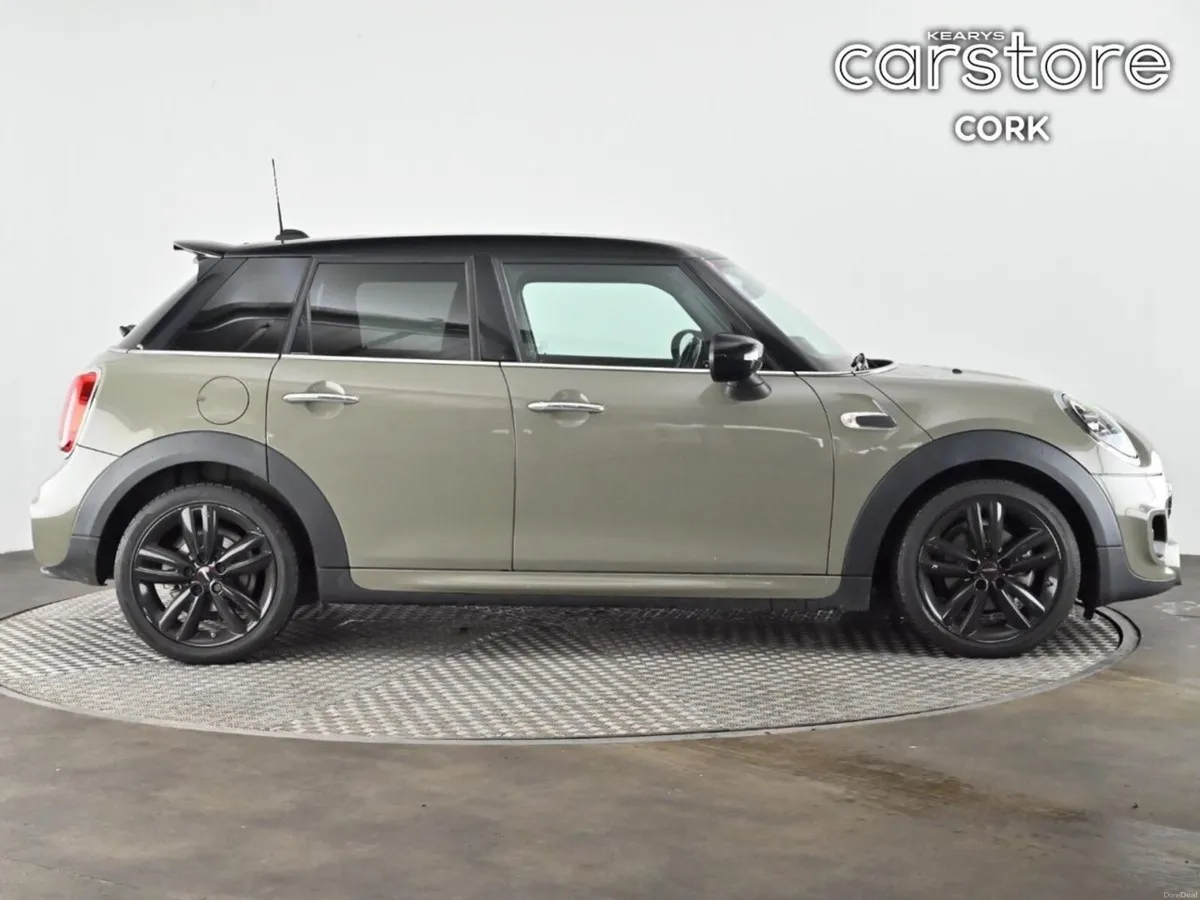 Mini Cooper Cooper Sport - Image 2