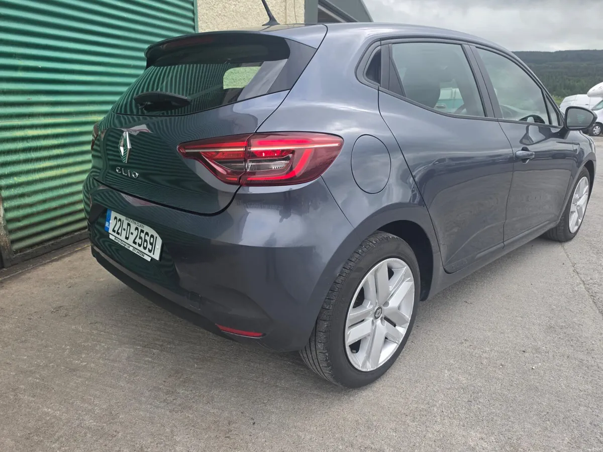 ~Renault Clio -2022~ - Image 3