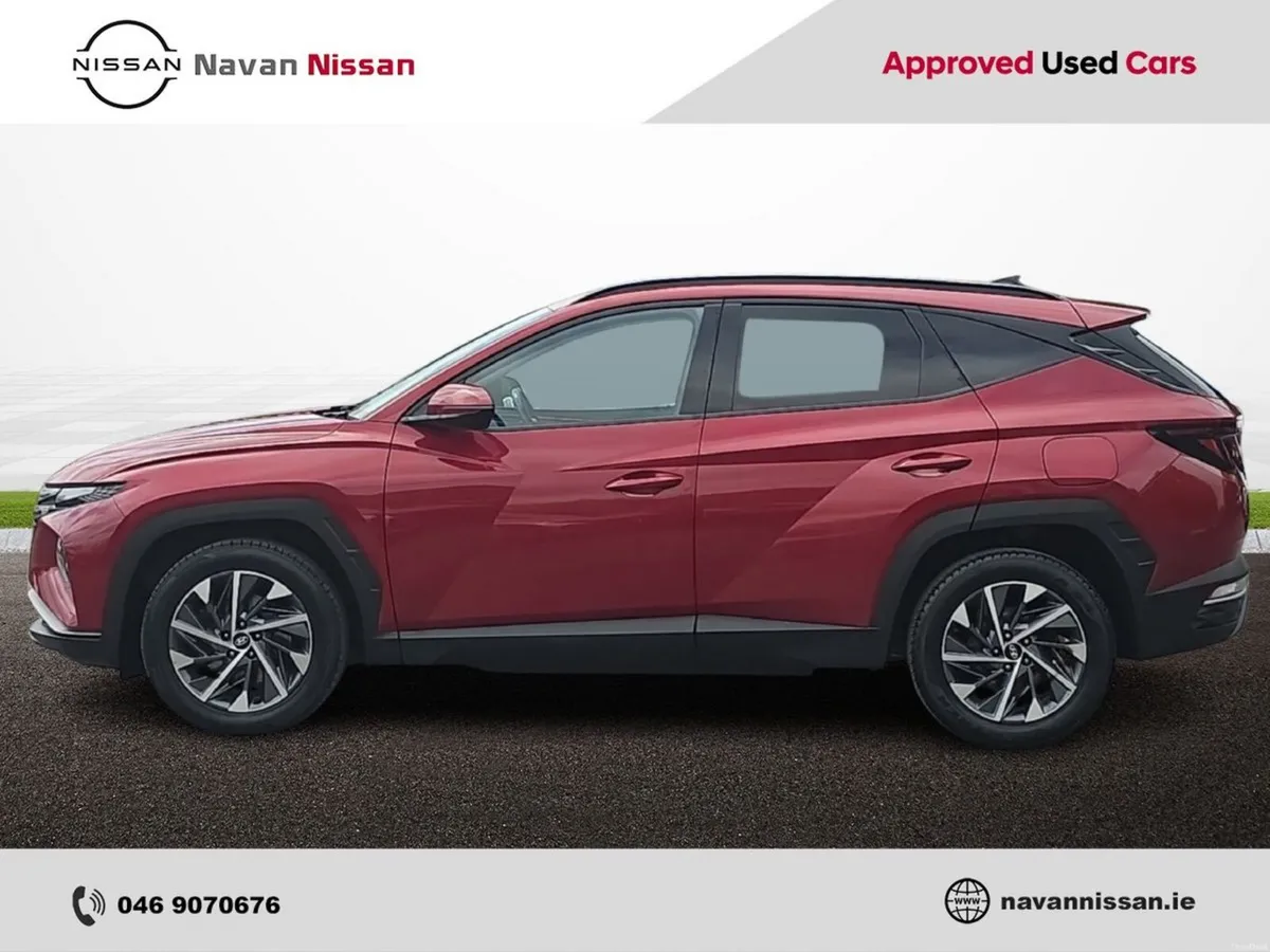 Hyundai Tucson 2WD Executive *ECONOMICAL FUEL SAVE - Image 4