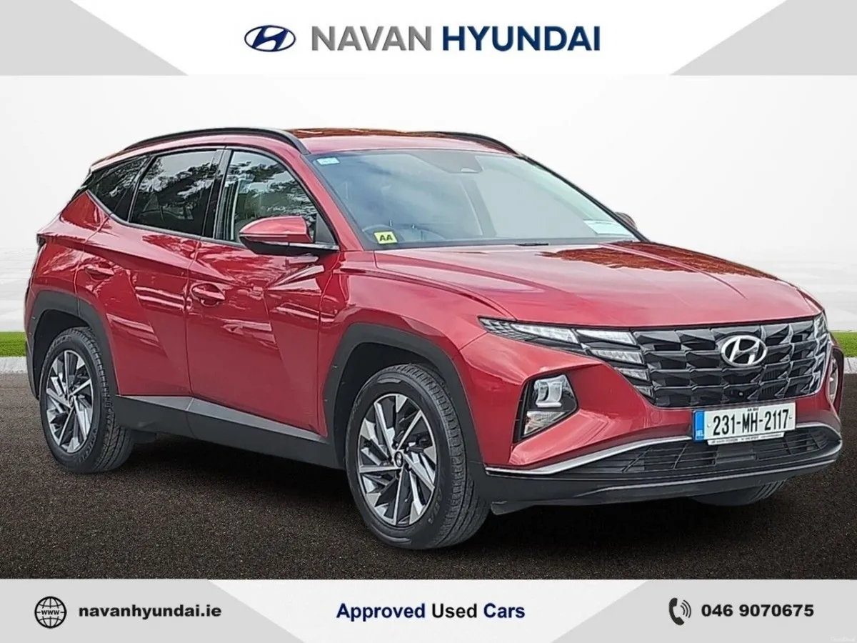 Hyundai Tucson 2WD Executive *MASSIVE SAVING* - Image 1