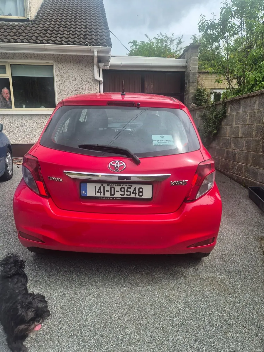 Toyota Yaris 2014 - Image 2