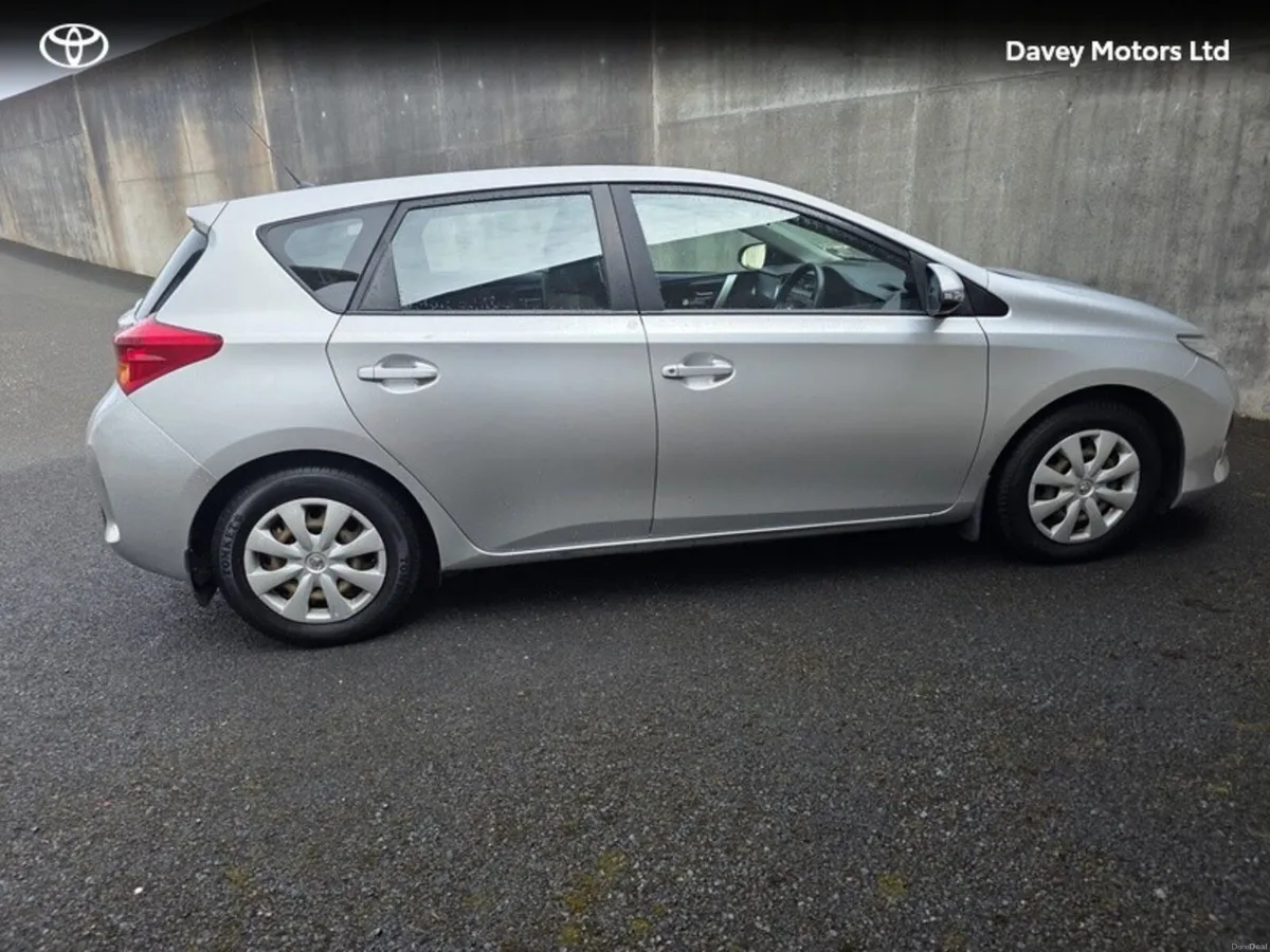 Toyota Auris AURIS 1.33 5DR TERRA NG - Image 3