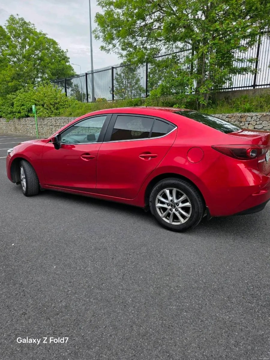 2018 Mazda 3 1.5 Executive SE - Image 3