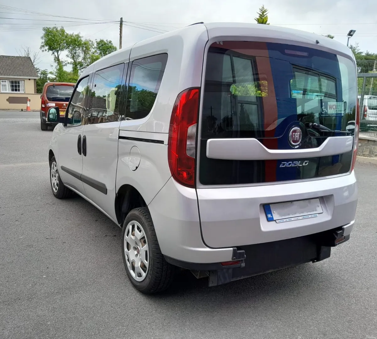 Wheelchair Car 2017 Fiat Doblo - Image 3
