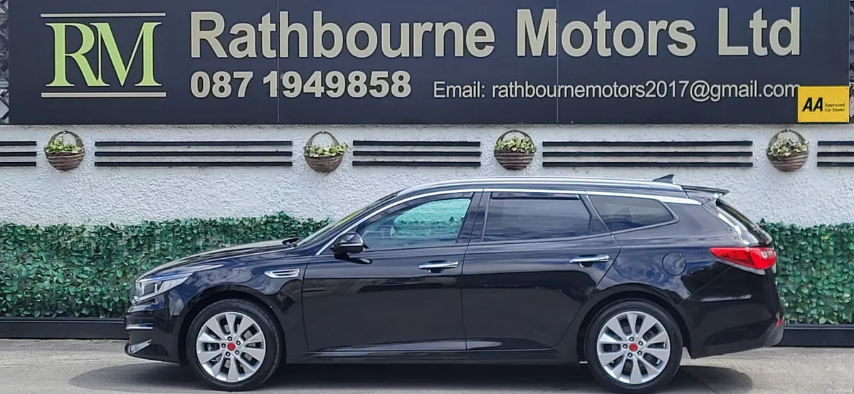 Kia Optima 2018 Sportswagon 1.7 Diesel - Image 2