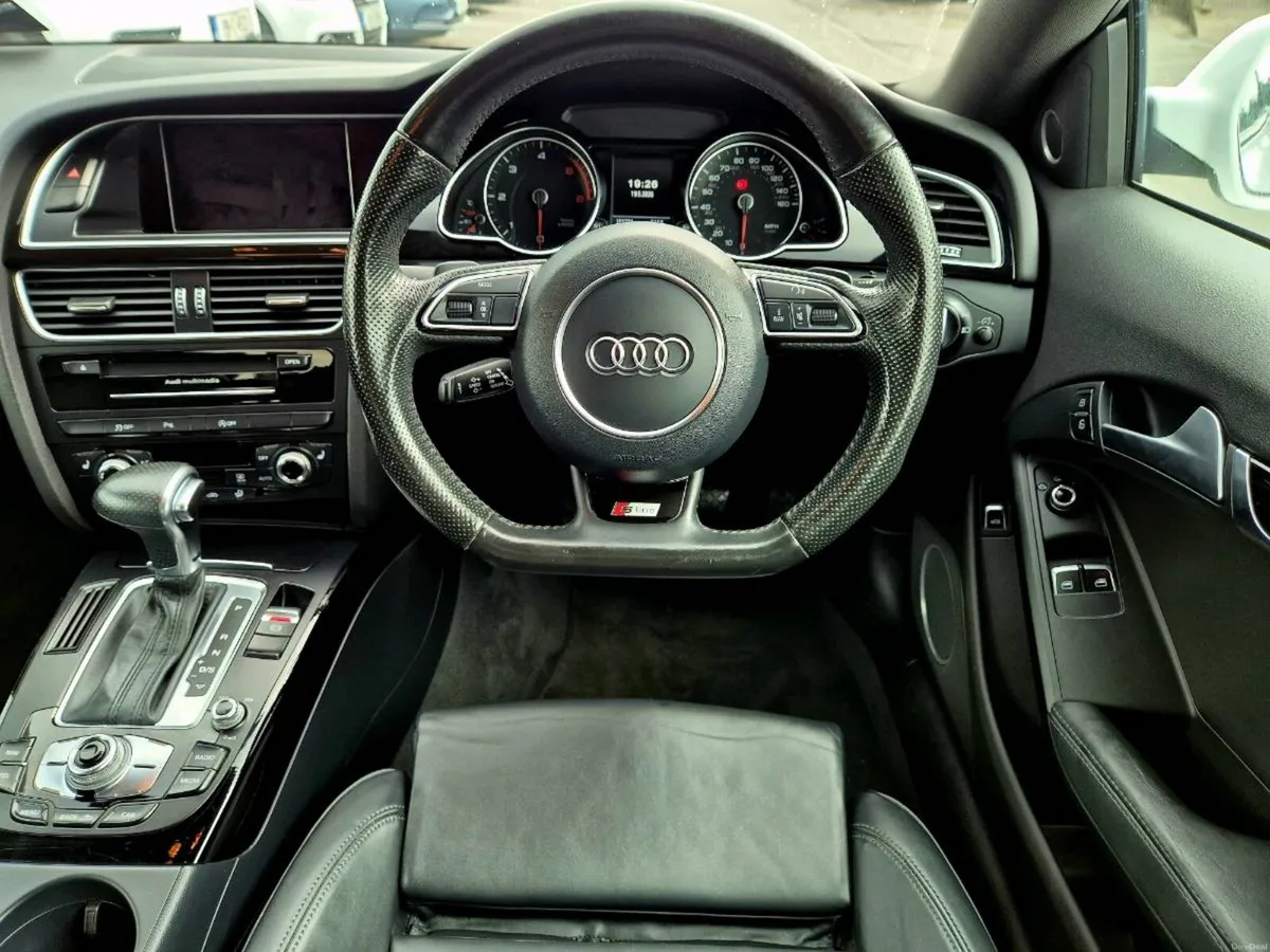Audi A5 SLine Black Edition Automatic - Image 4