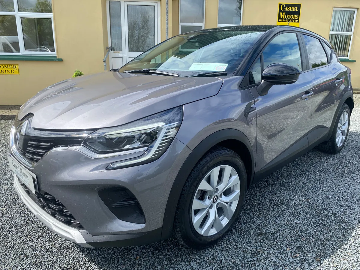 Renault Captur 2022 - Image 1