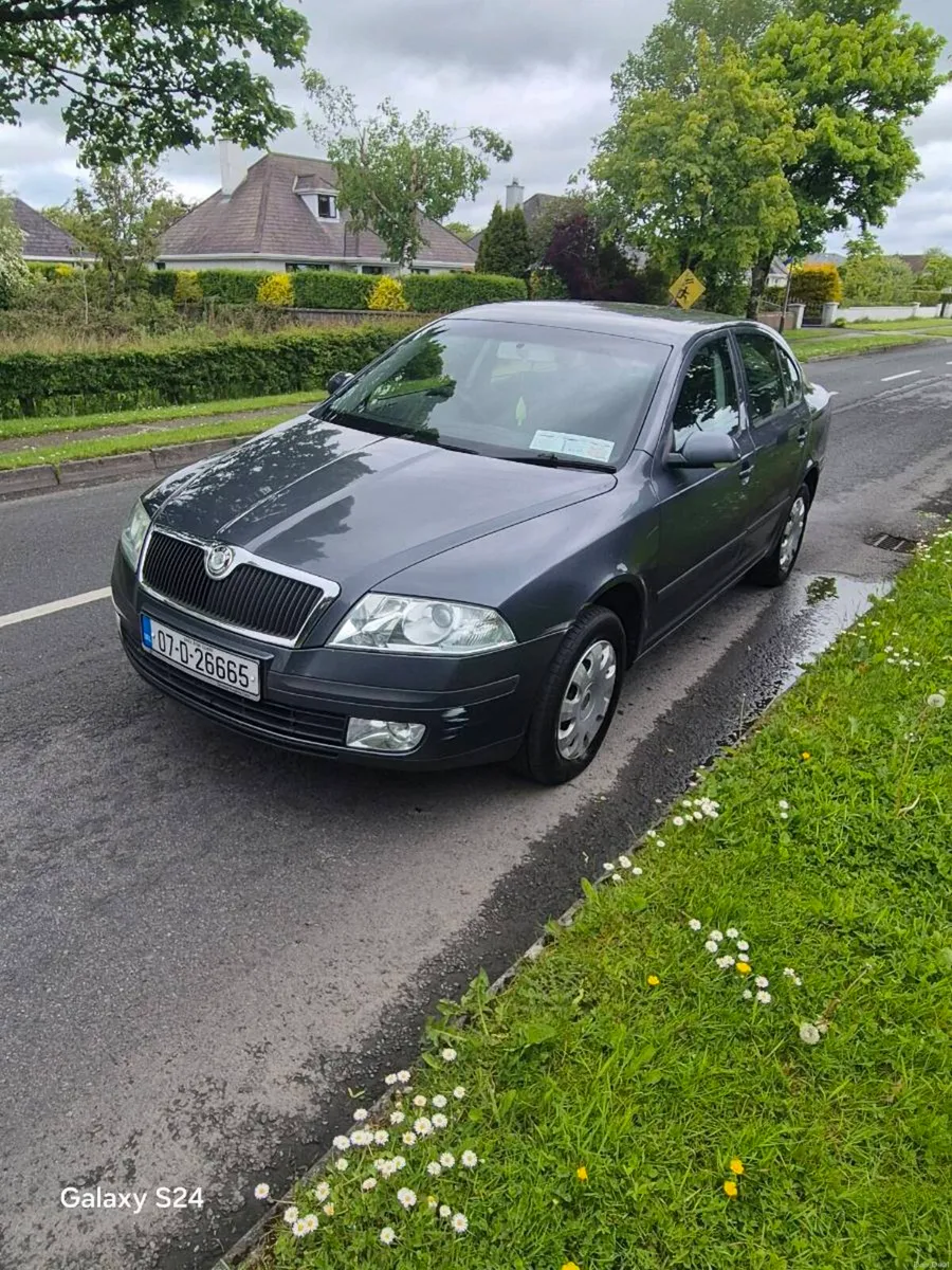 SKODA OCTAVIA Petrol - Image 1