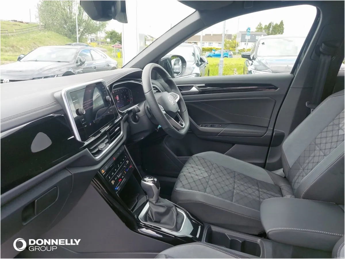 Volkswagen T-roc Diesel Hatchback R-Line - Image 2