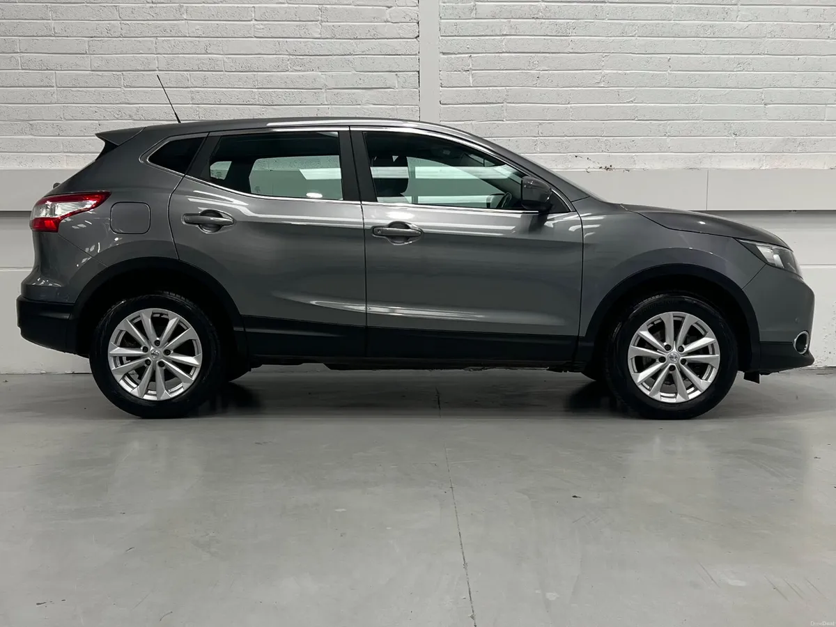 Nissan Qashqai Acenta Smart 1.5DCI 6 Speed Manual - Image 5