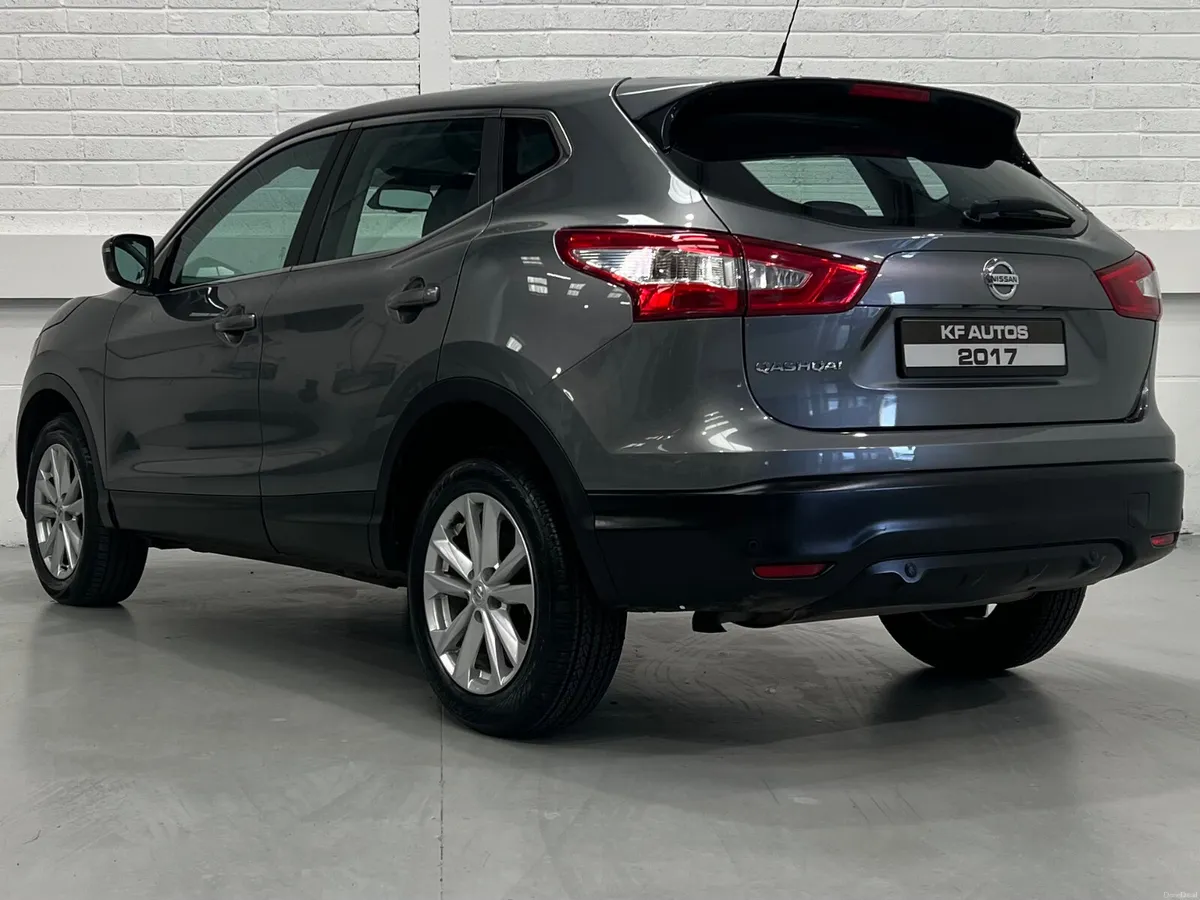 Nissan Qashqai Acenta Smart 1.5DCI 6 Speed Manual - Image 6