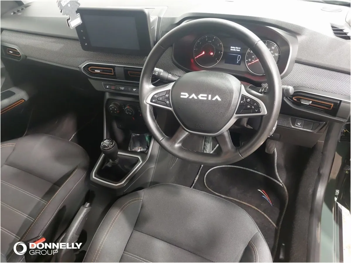 Dacia Sandero Stepway Hatchback Expression - Image 4