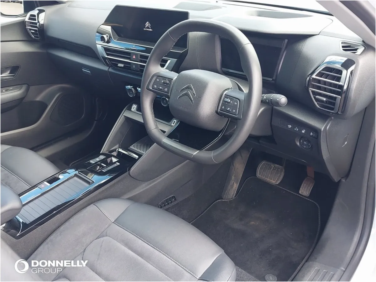 Citroen C4 X E- Electric Saloon E-Series - Image 4