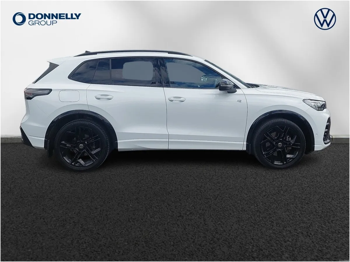Volkswagen Tiguan Diesel Estate R-Line - Image 4