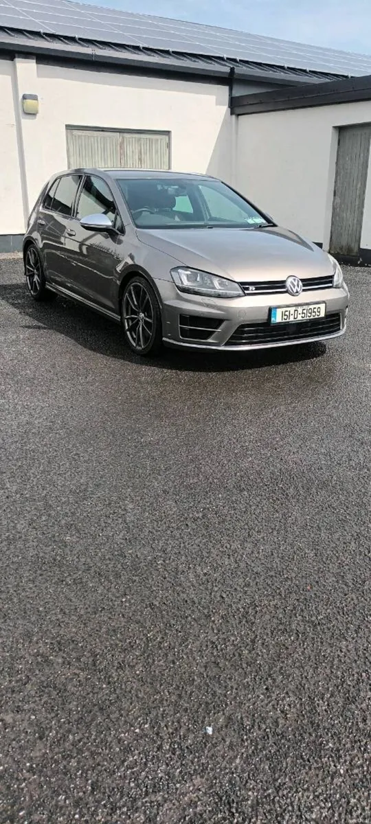 2015 VW GOLF R - Image 1