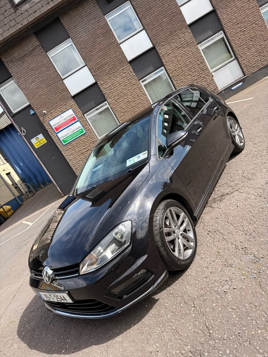 Volkswagen Golf R-Line New NCT 8/27 (15 months) - Image 2