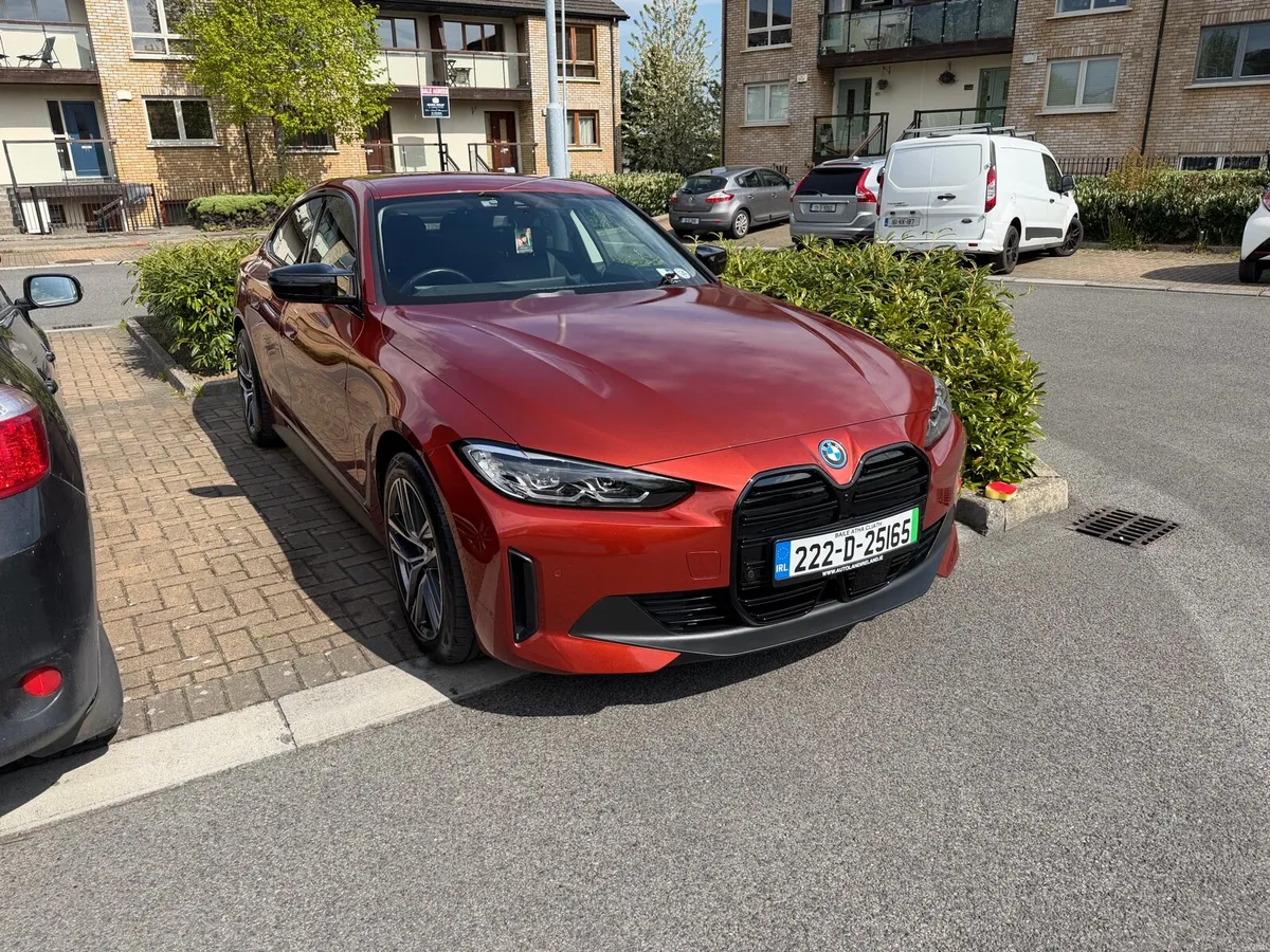 Bmw i4 edrive40 - Image 4