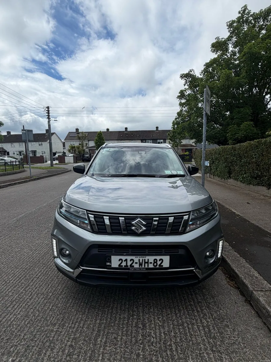 212 Suzuki Vitara Hybrid Automatic - Image 2