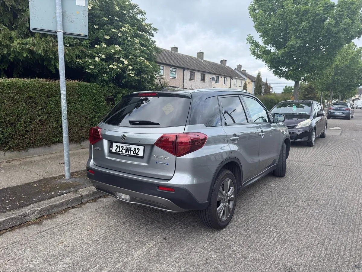 212 Suzuki Vitara Hybrid Automatic - Image 3