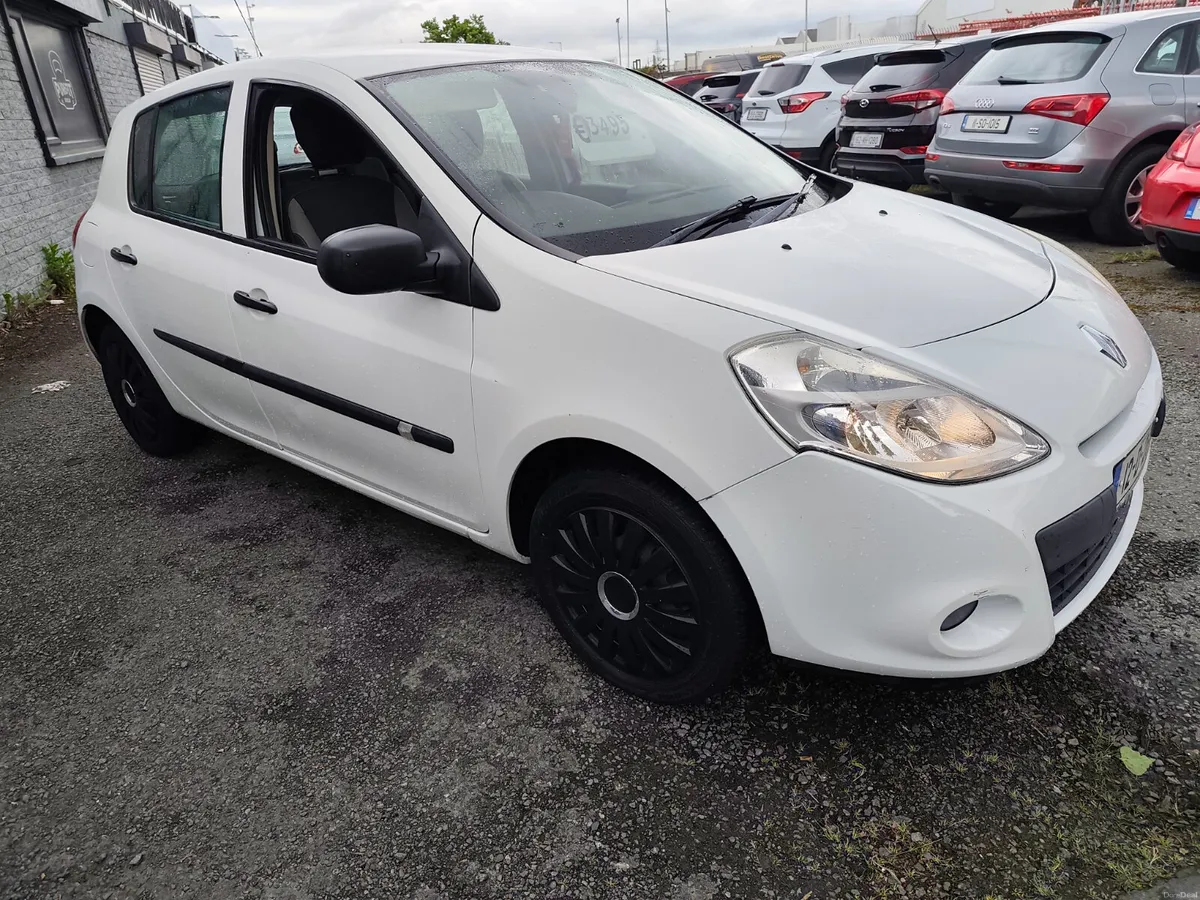 12 Clio New NCT Petrol 1.2 €3.695 - Image 3