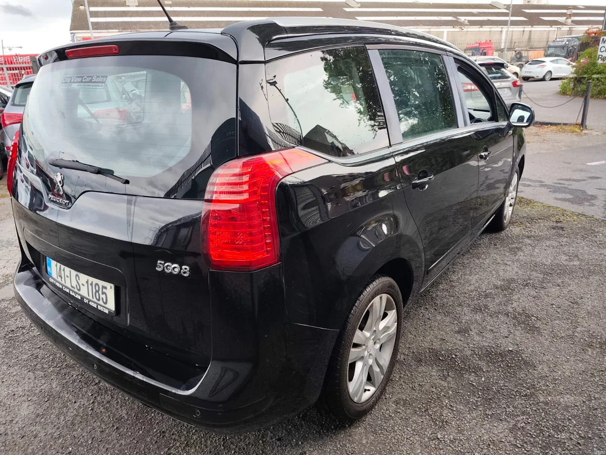 Peugeot 5008 2014 - Image 4
