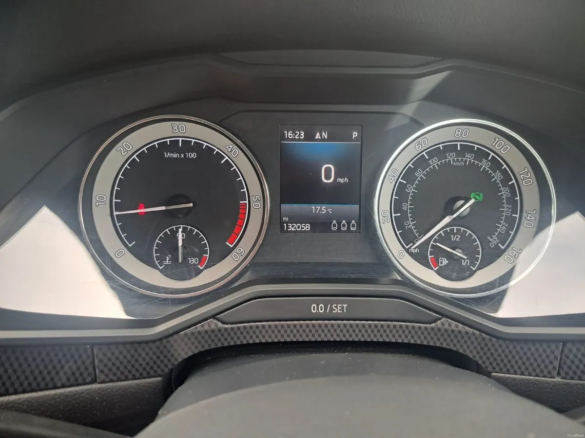 Skoda Superb Sportline Estate 2.0TDI DSG  NCT 2028 - Image 4