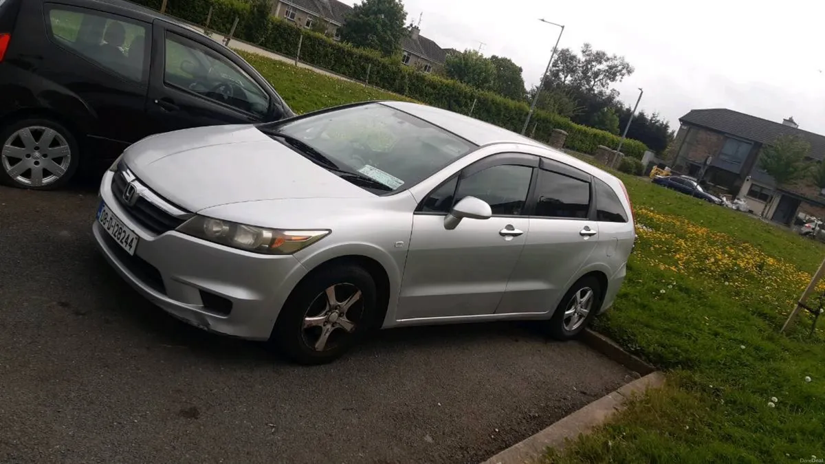 2008 Honda stream automatic 160,000 kilometers - Image 1