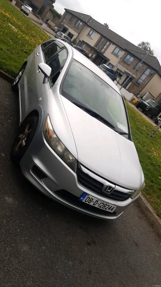 2008 Honda stream automatic 160,000 kilometers - Image 4