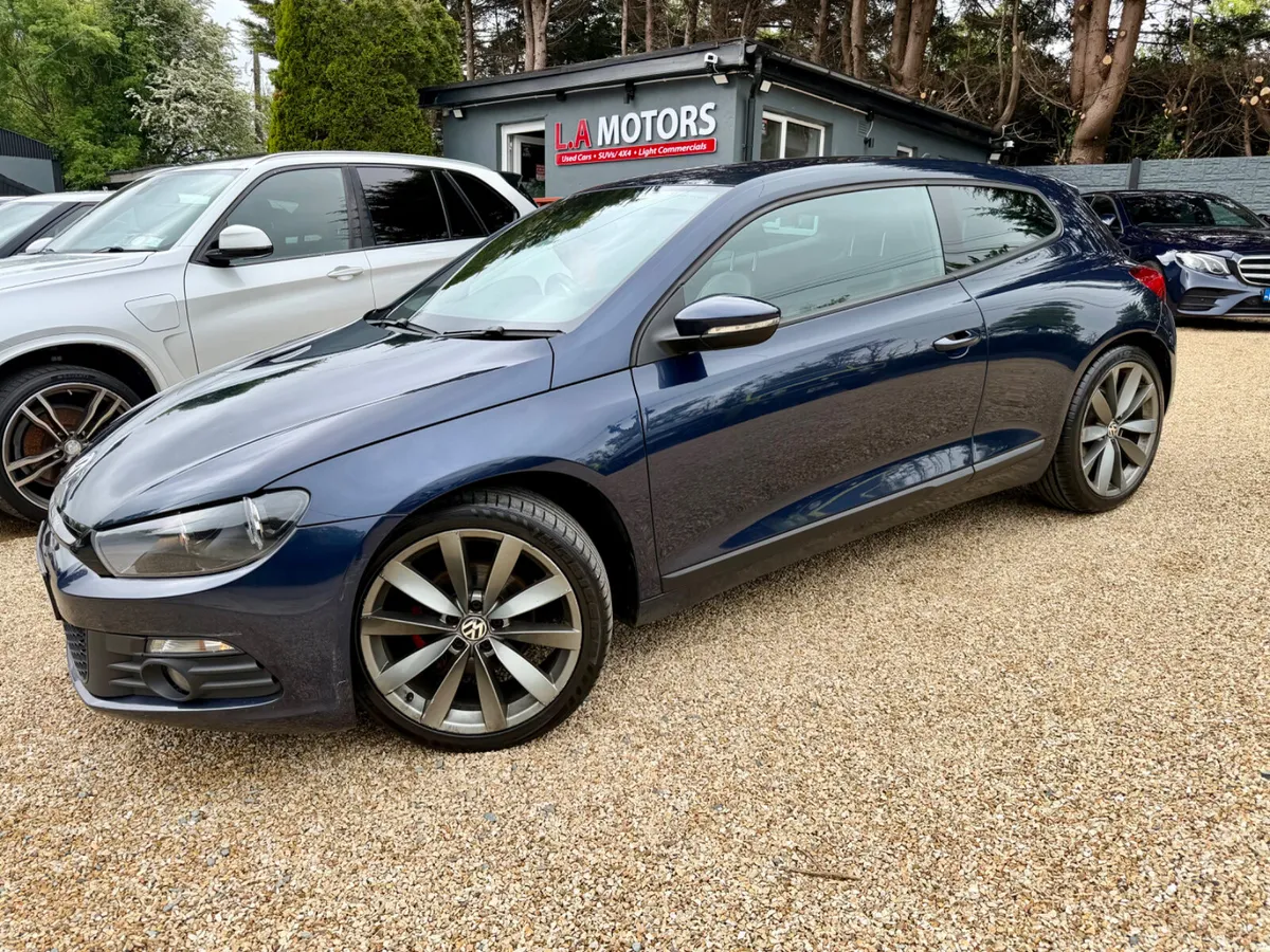 2014 Volkswagen Scirocco 2.0TDI Bluemotion - Image 2