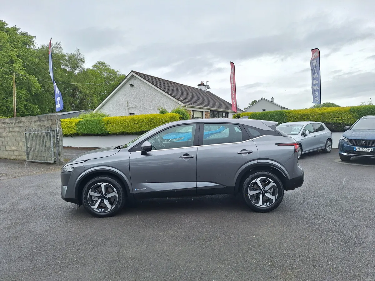 Nissan Qashqai 1.5 Hybrid SV E-Power *High Spec - Image 4