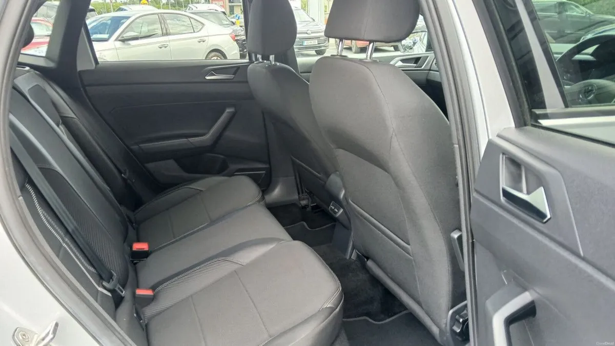 Volkswagen Polo R-Line 1.0 TSI 95HP **STYLE PACK,R - Image 6