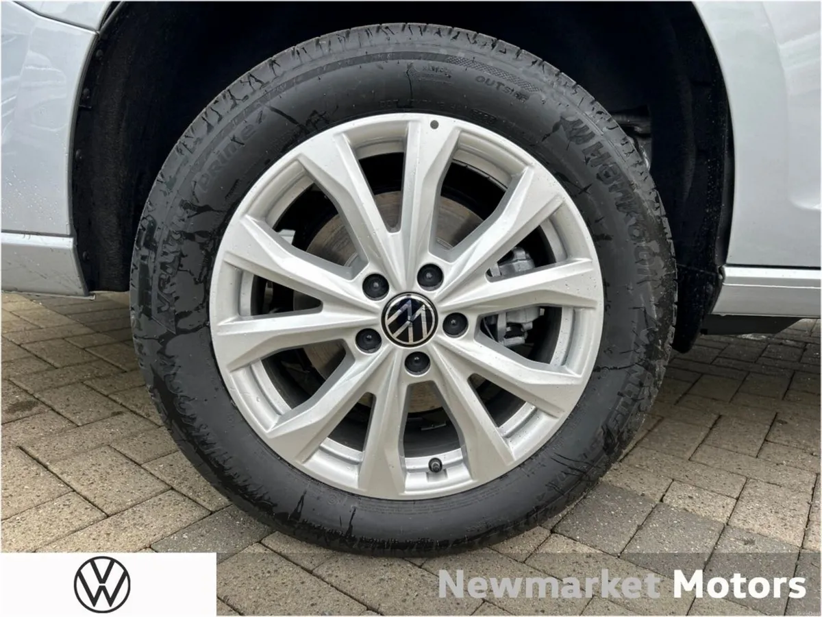Volkswagen Caddy Maxi Life SEVEN SEATER PLUG IN HY - Image 2