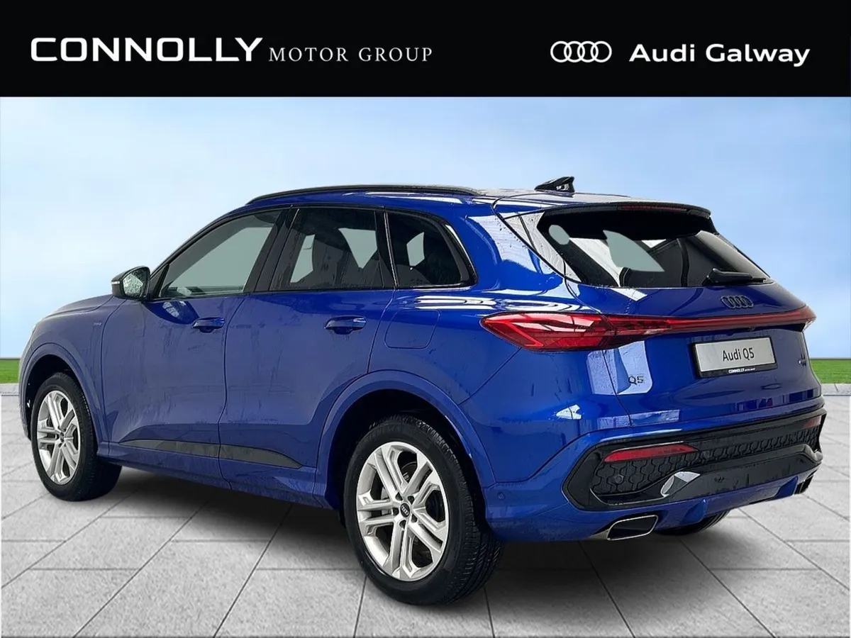 Audi Q5 E-HYBRID S-LINE QUATTRO A/T - Image 3