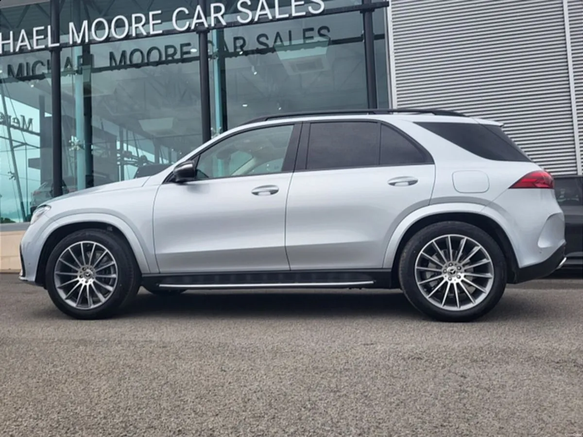 Mercedes-Benz GLE GLE350de PHEV 4MATIC AMG SPORT E - Image 5