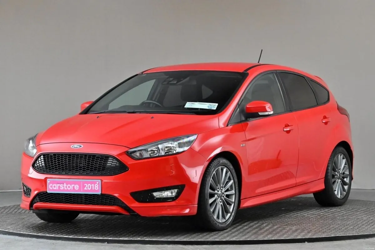 Ford Focus 1.5 TDCI ST-LINE 120BHP 6SPD - Image 3