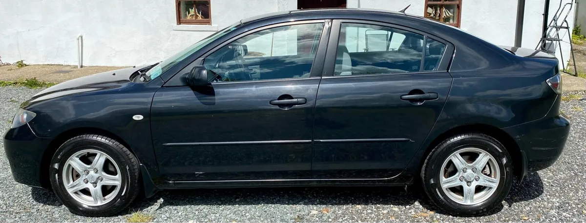 NEW NCT : 01-05-2027 ! • 1.6 MAZDA 3 SALOON 2007 • - Image 1